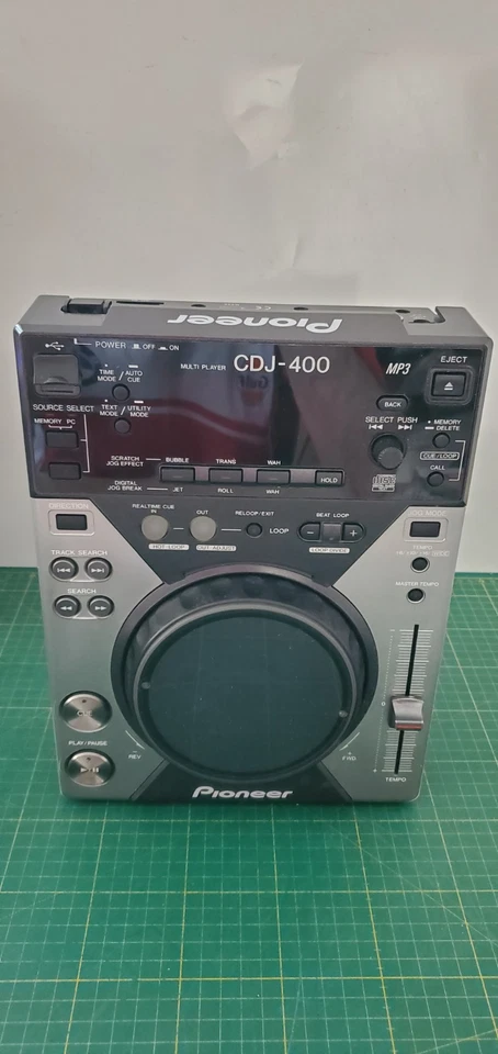 Pioneer CDJ-400 MP3/CD/USB DJ-Player – gebraucht _2,6_5 - Bild 2 von 4