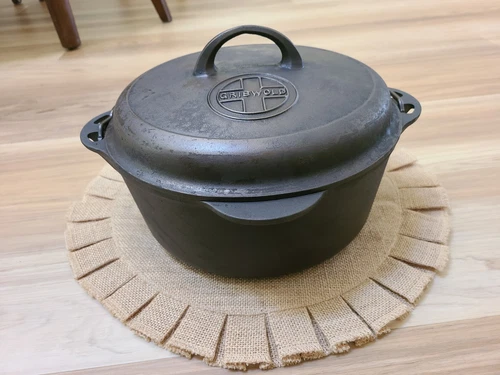 Griswold #8 Cast Iron Dutch Oven w/ Large Button Logo 1278 & 1288 Restored