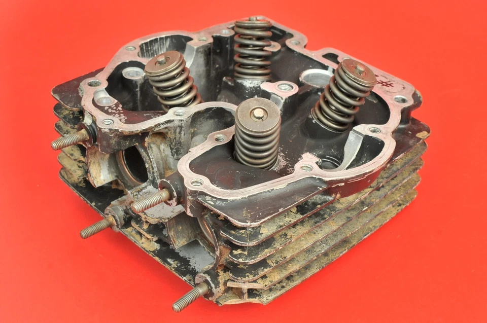 Honda XR200R XR 200R 1984-1985 culata extremo superior válvula caja 12200-KK0-000 Foto 4 de 4