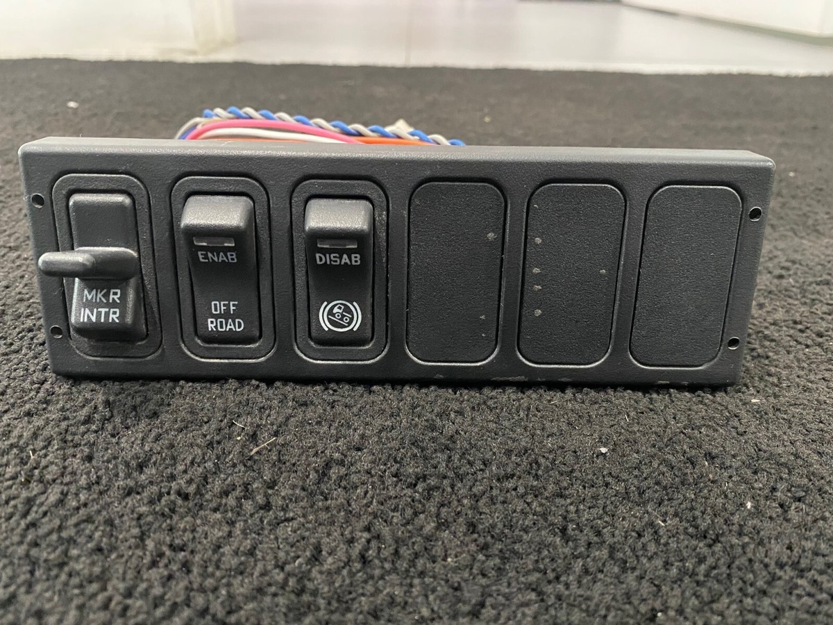 International Navistar Switch Housing, 3549776C5, 32237-101 | eBay