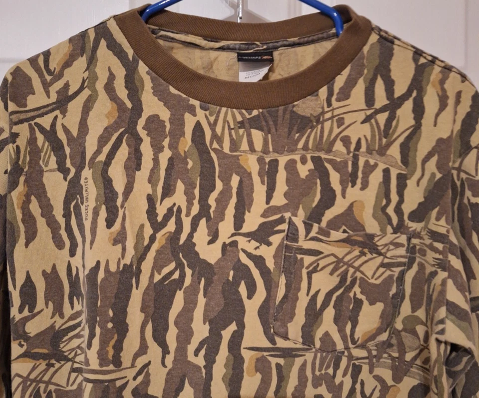 Vintage Rattlers Brand Ducks Unlimited Pocket Long Sleeve Tee Sz M Made in USA - Image 2 of 4