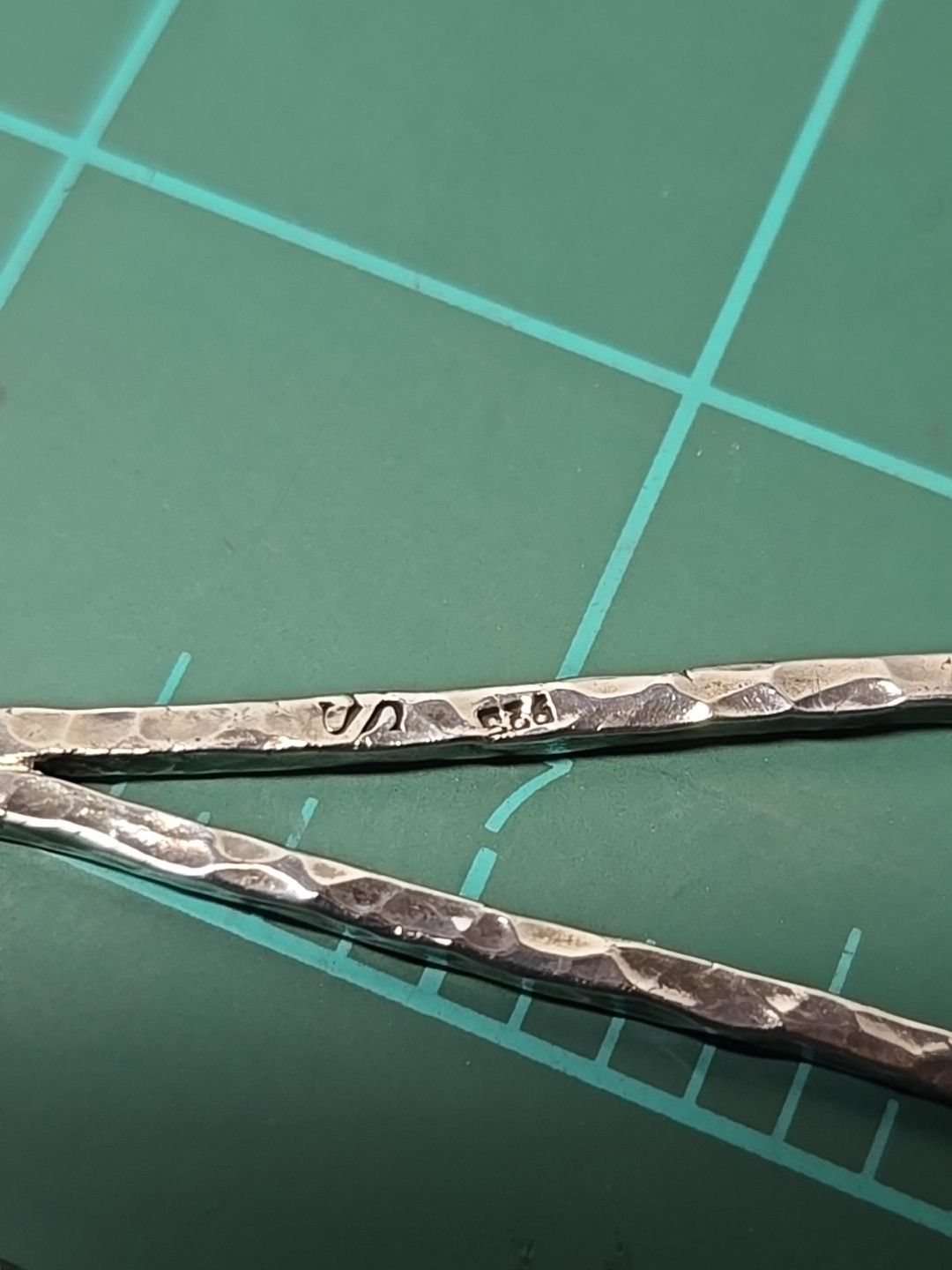 Sterling Silver Dubble Triangle Post Back Earring… - image 9