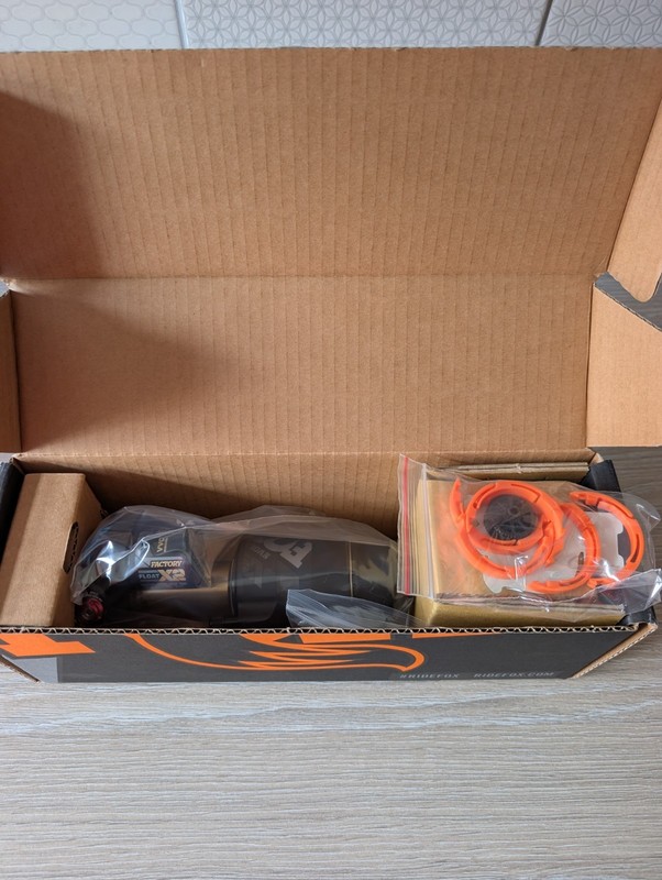 Fox Float X2 2025 210x50 Rear Shock