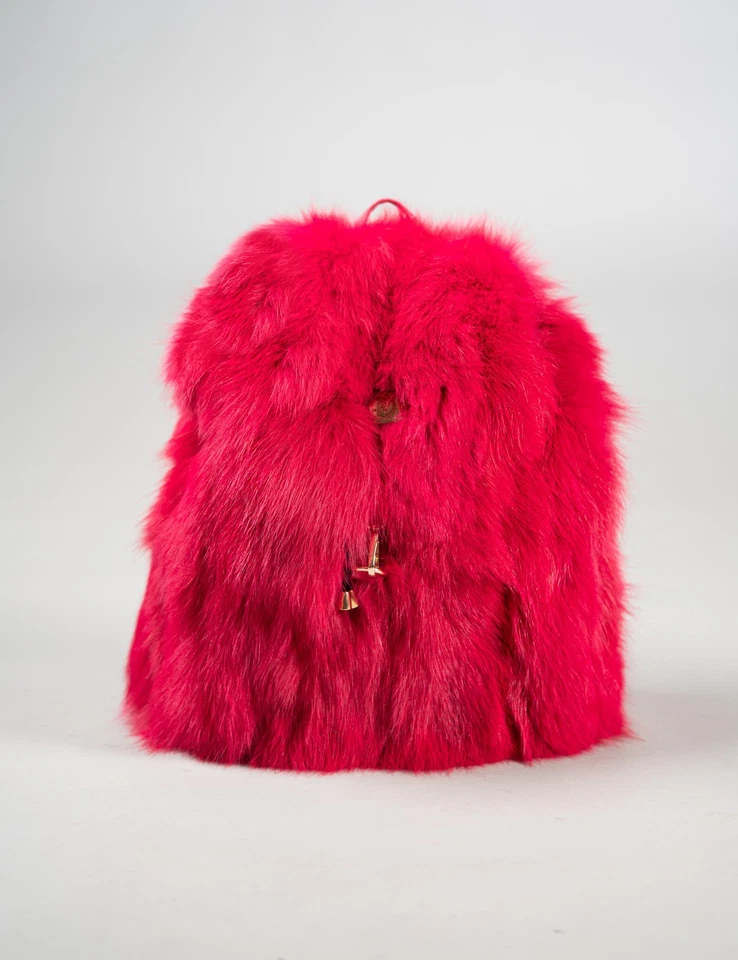 Mochila mullida de piel de zorro real fucsia. Foto 3 de 4