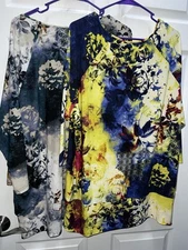 2 Attitudes by Renee Como Jersey Bubble Hem Tops-Dahlia Glow & Floral A516608 XL