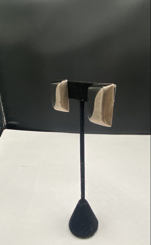 Sterling Silver Black Rectangular Stud Earrings 1… - image 3