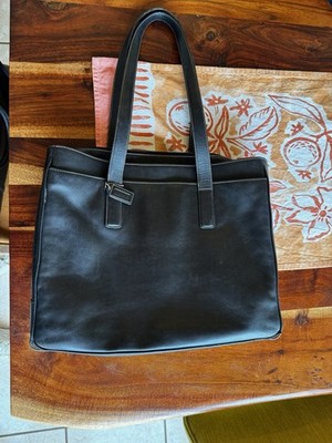 Coach Black Tote Shoulder Bag Zip Closure Tag Accent Gold Hardware