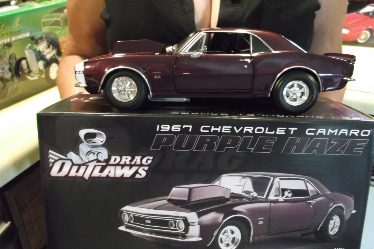 1967 CHEVROLET CAMARO SS NHRA DRAG OUTLAW PURPLE HAZE 1:18