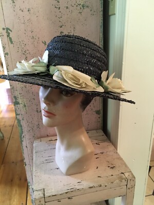Antique Ladies Hat Antique 1920s Ladies Hat Hand Made Beaded Design Cloche  main image 2