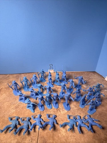 MARX 32 PIONEER DEFENDERS 54mm FIGURES FORT APACHE PLAYSET Lot