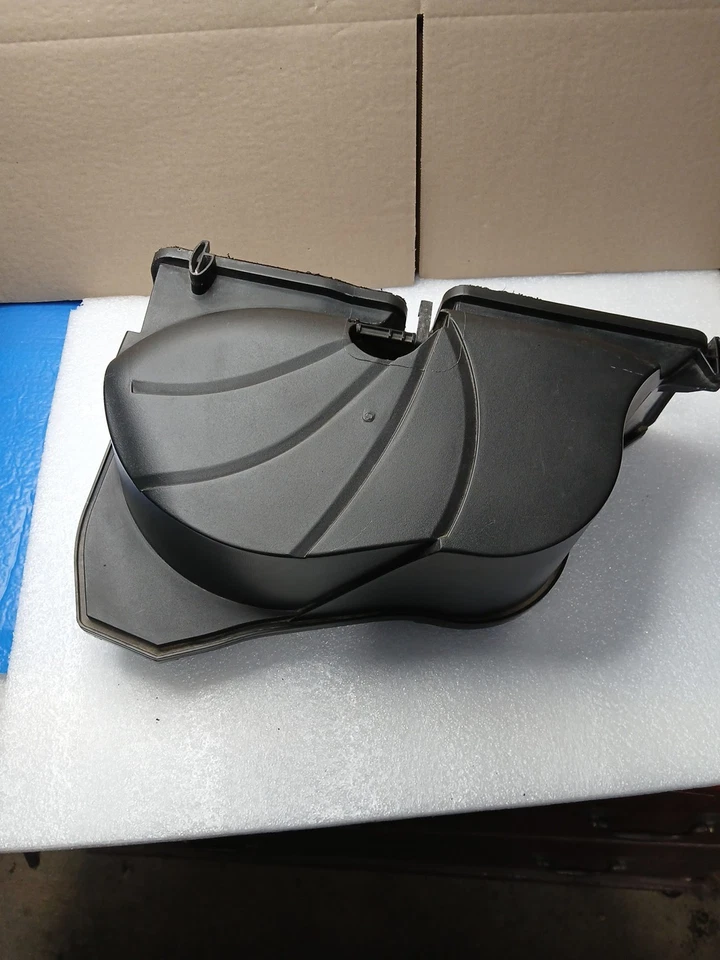 Mercedes-Benz C250 2013 admisión de aire evaporador canal conducto fabricante de equipos originales A2048303303 Foto 2 de 4