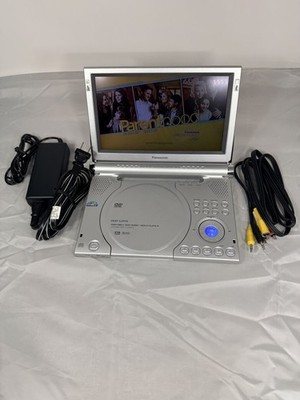 Panasonic 9-in Portable DVD Player w/Carrying case & charger