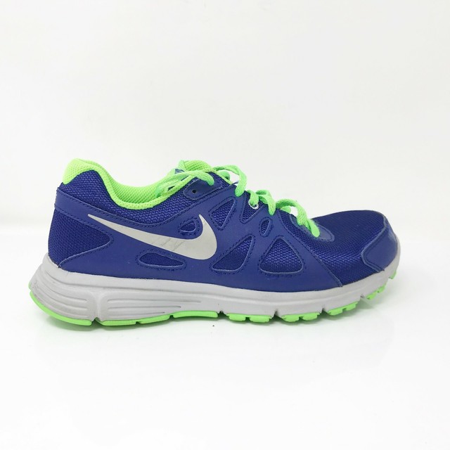 nike school shoes revolution 2