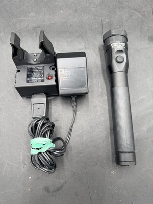 Streamlight Stinger DS LED White Light And Wall Charger