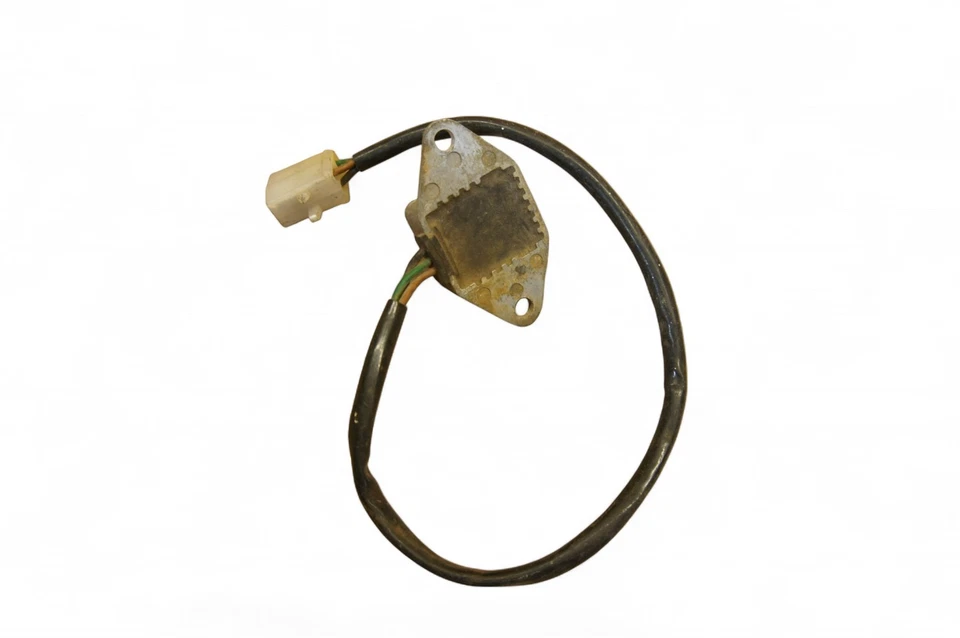 Yamaha Xs400 Xs 400 Xs400s Xs 400s Regulator Rectifier Y159 *2679C - Image 2 of 3