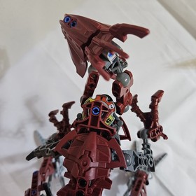 LEGO BIONICLE: Fero and Skirmix (8990-1)