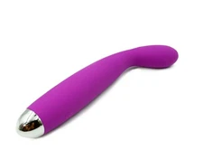 Quiet Personal Massager for Women 7 Modes Rechargeable Curved Silicone Wand