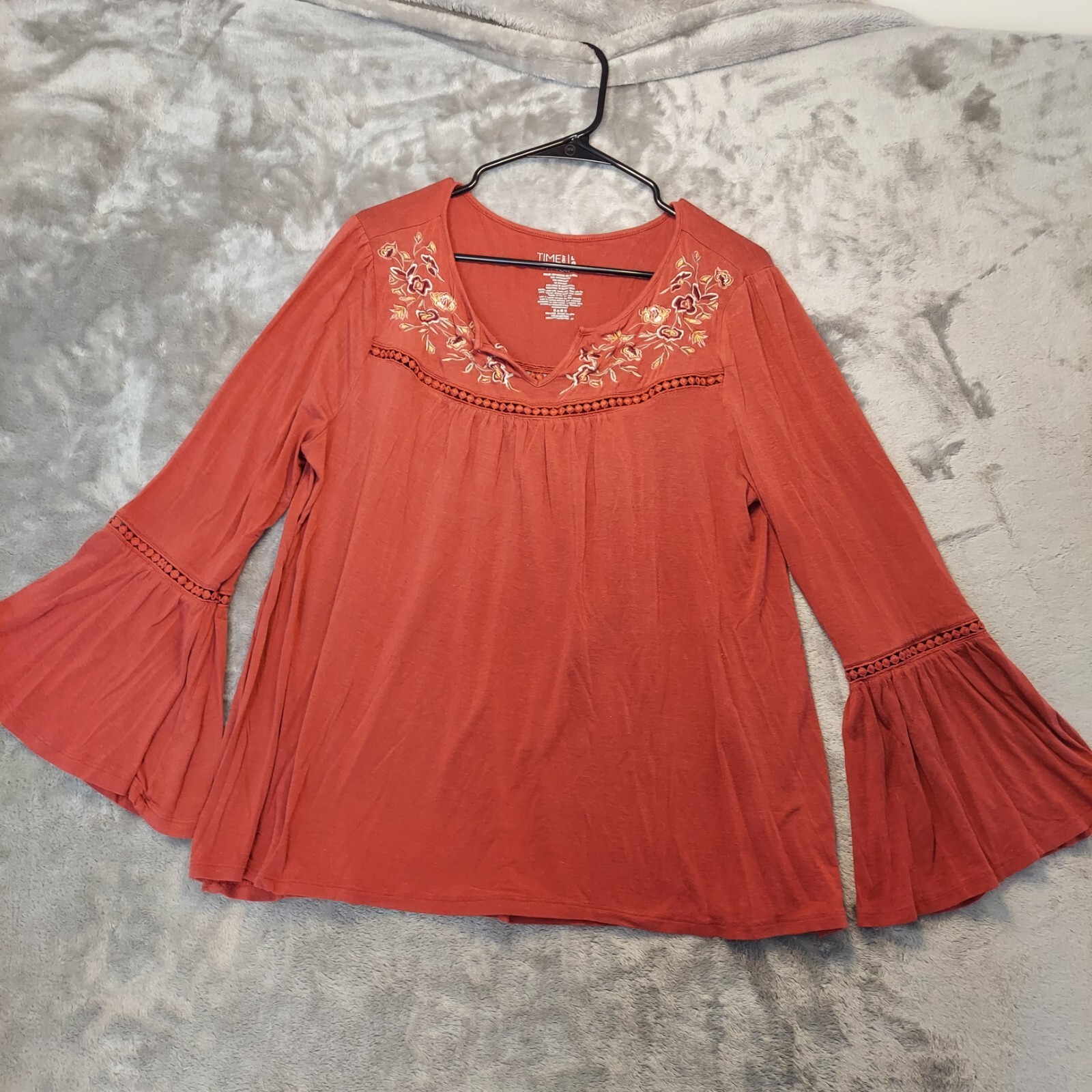 Boho Embroidered Peasant Top Long Sleeve Red Rum Size L 12-14 27L 22W