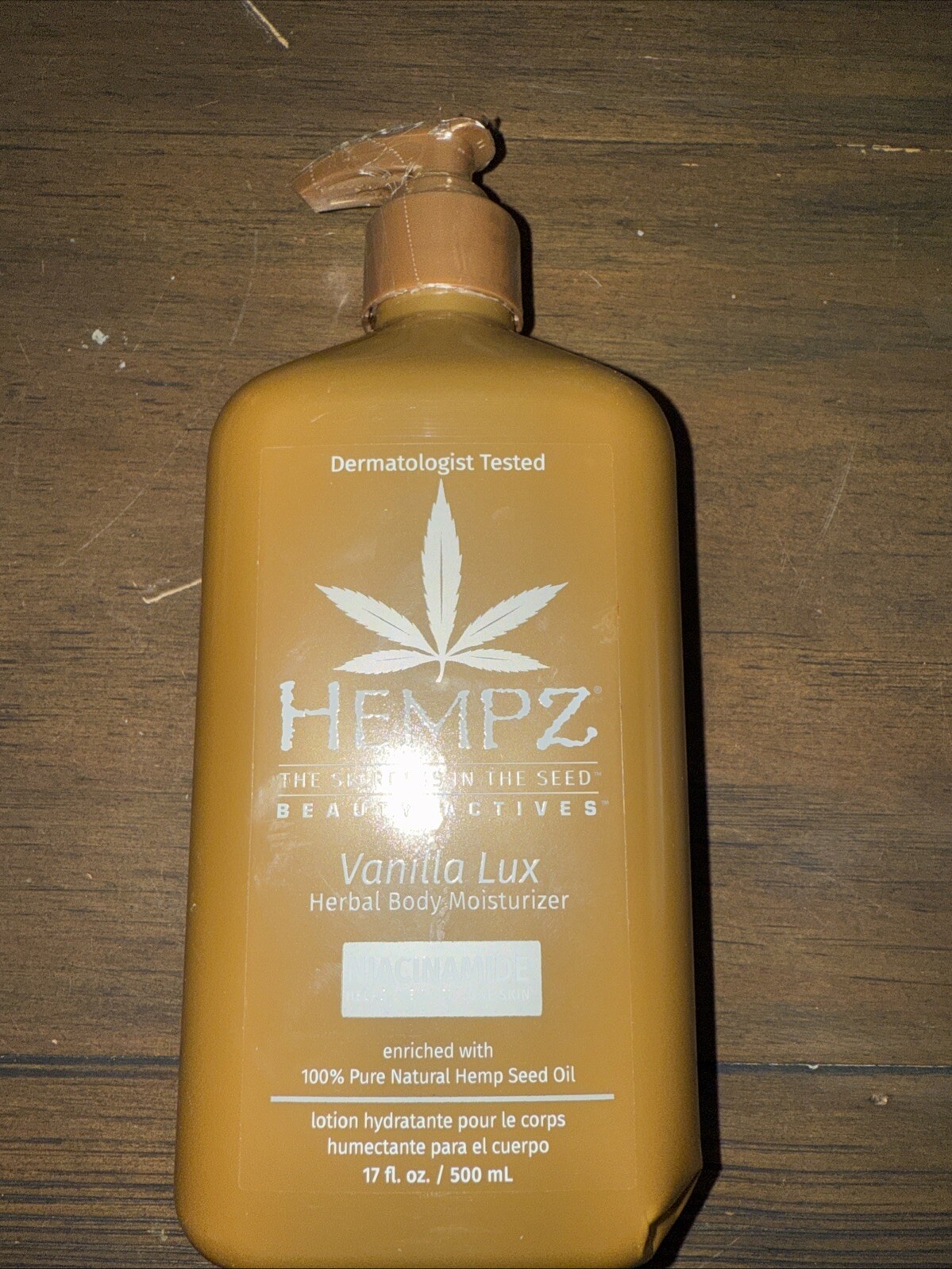 VANILLA LUX HERBAL BODY MOISTURIZER WITH NIACINAMIDE 17OZ HEMPZ-NEW