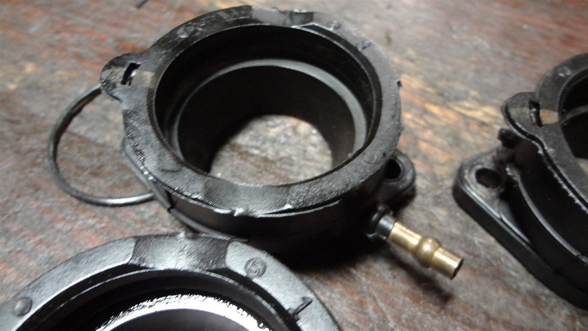 KAWASAKI ZZR1200 1200 ZXT20CE ZXT GPZ KM82B ENGINE CARB INTAKE