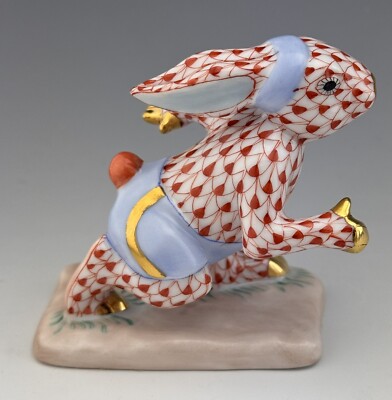   MINT HEREND Running Bunny Rabbit Rust Fishnet Figurine ($440 Retail)