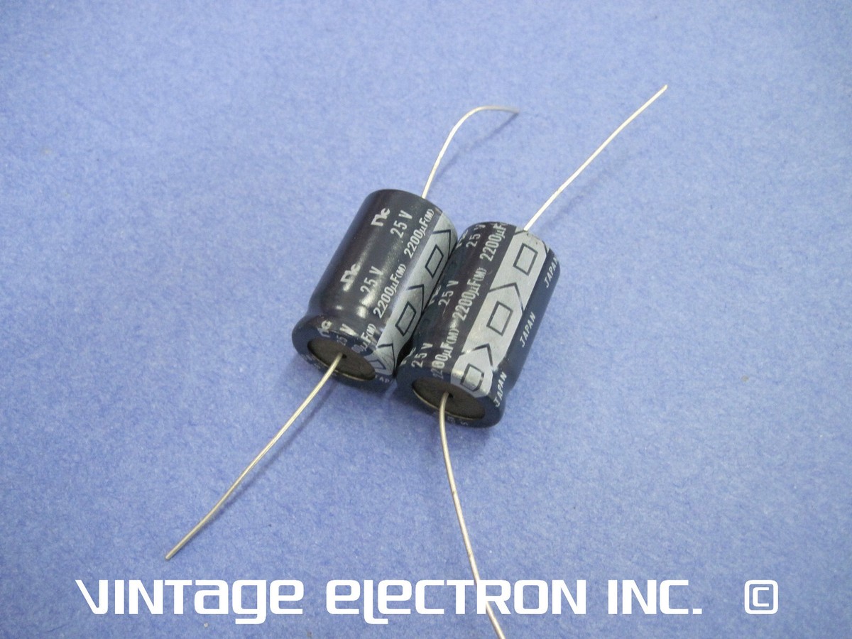 13『NAON の YAON 2008』 2) NIPPON Industries Nasa Electrolytic Axial Capacitors 2200uf x
