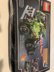 Sealed LEGO TECHNIC: Desert Racer (42027) Shelf Wear Ek7