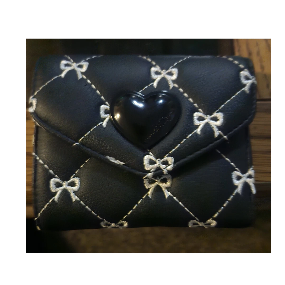 NWOT BETSEY JOHNSON Bifold Wallet Coin Pouch Faux Leather Heart Quilted Stitched NWOT BETSEY JOHNSON Bifold Wallet Coin Pouch Faux Leather  main image 2