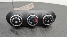 JEEP RENEGADE Mk1 2014-2026 - Heater Controls 735657792