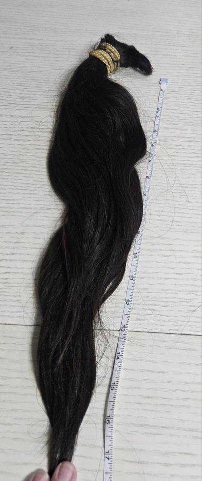 Corte de pelo virgen humano cola de caballo real. Negro morena sedoso grueso 18" 6 oz Foto 2 de 3