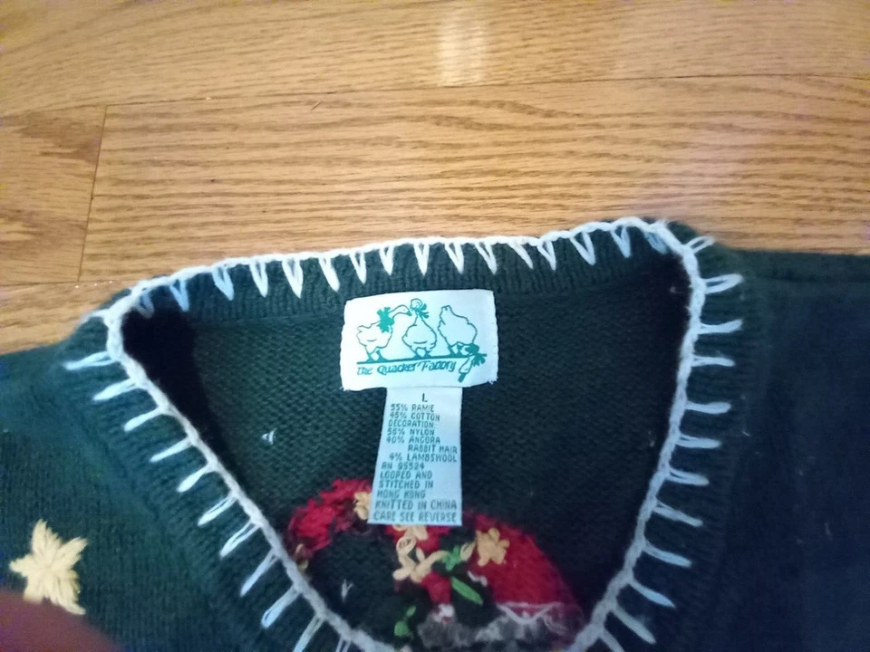 Christmas Sweater Women L Green Santa Moon Angora Lamb Wool Quacker Factory - Image 2 of 4