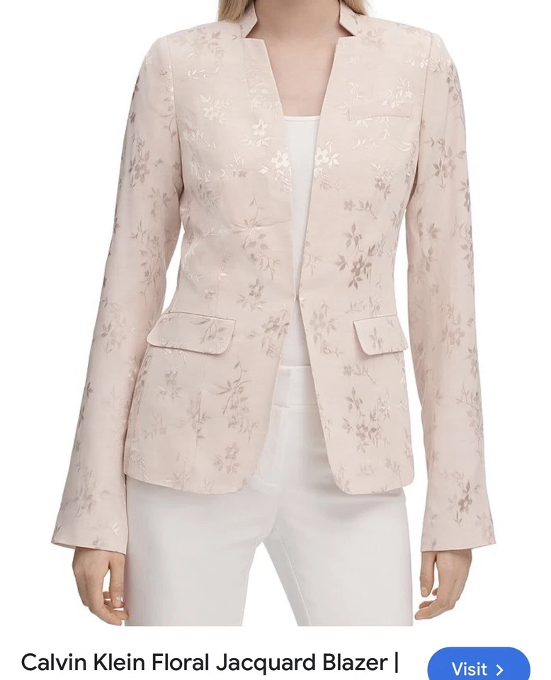 Blazer floral rosa rubor de Calvin Klein Foto 2 de 2