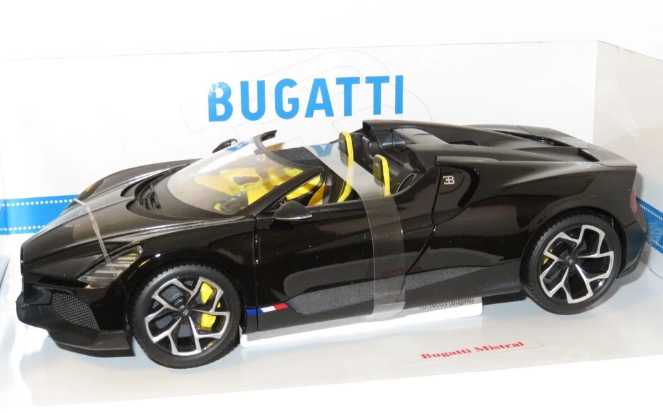 1/18 Bugatti W16 Mistral - 2023 - Black - Image 3 of 4