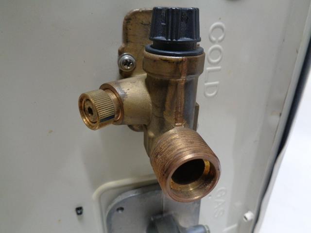 NORITZ NATURAL GAS 250,000 BTU TANKLESS WATER HEATER N-0931M BSR3.2 | eBay