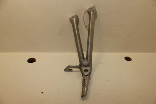 FOOTREST ASSY,P