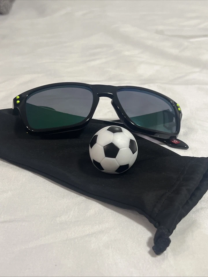 ¡Nuevo! Gafas de sol Oakley Jr. Holbrook talla XXS OJ9014 Prizm gris espejo para niños Foto 3 de 4