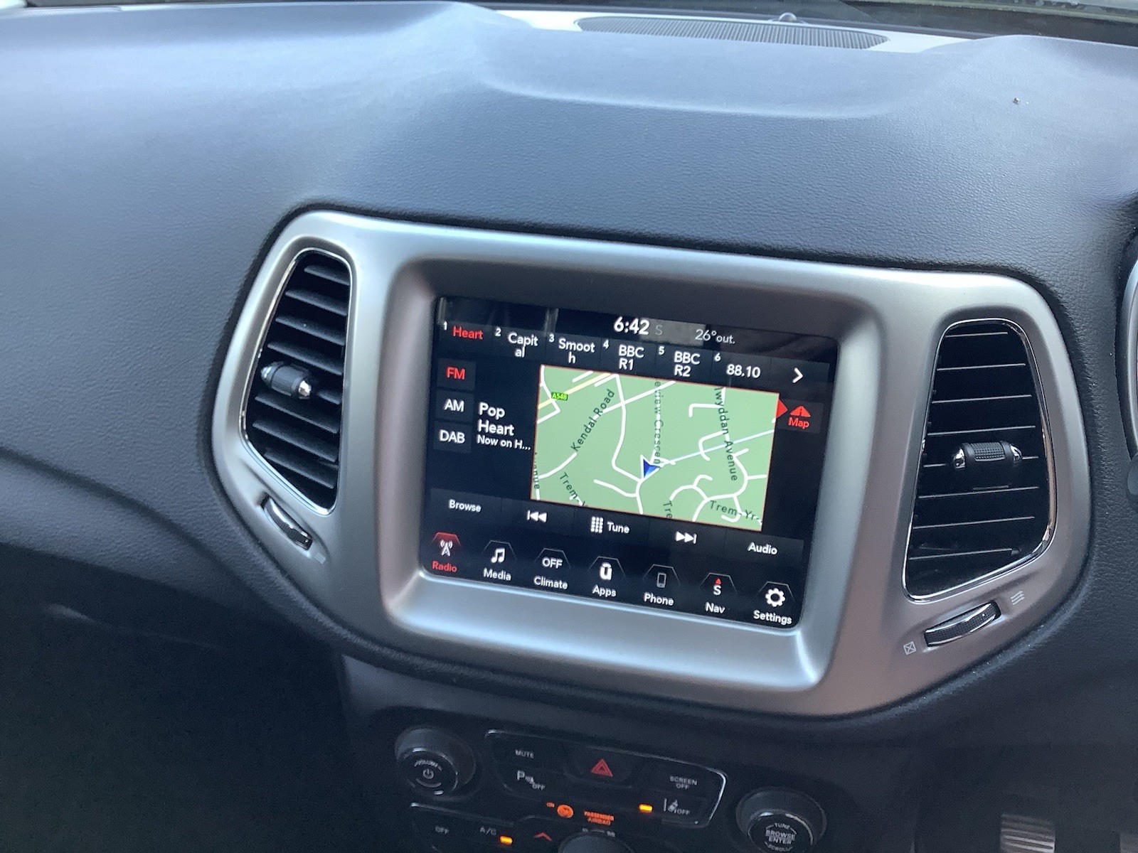 2018 Jeep Compass, photograph 6