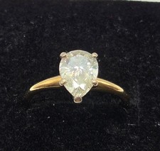 Elegant 14K Yellow Gold 1.26CT Pear Diamond Solitaire Engagement Ring Size 5.75
