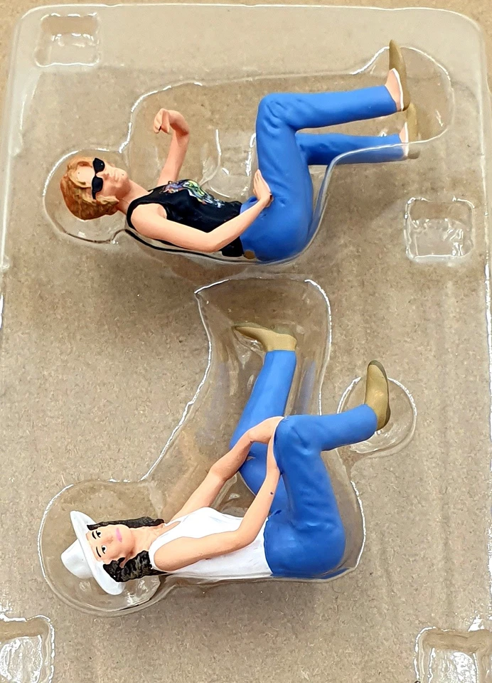 KK Scale 1/18 Scale Resin KKFIG025 - Thelma and Louise Figures - Image 4 of 4