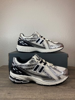 Size 10 - New Balance 1906R Silver Metallic Black M1906RER  display picture 1
