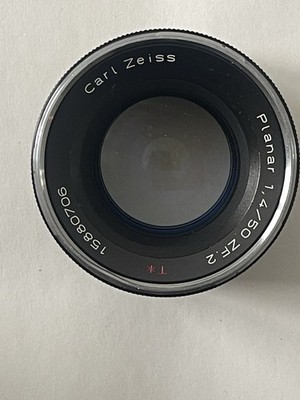 Carl Zeiss Planar 50mm f/1.4 T* ZF Lens For Nikon As Is