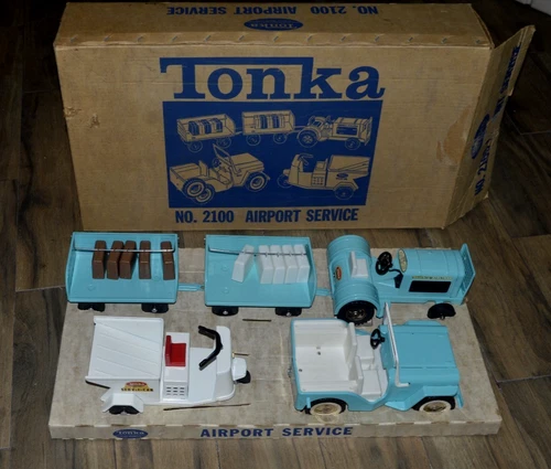 Tonka 1962 Airport Service Set # 2100 w/ Box