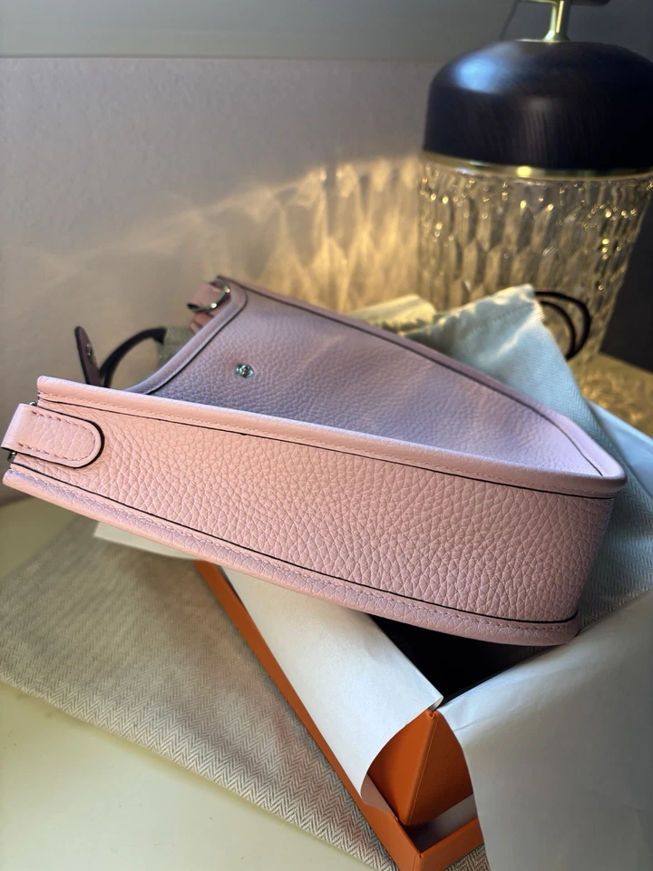 Brand NIB Hermes Taurillon Clemence Evelyne TPM Rose Sakura pink 2025 Mini Bag - Image 3 of 4
