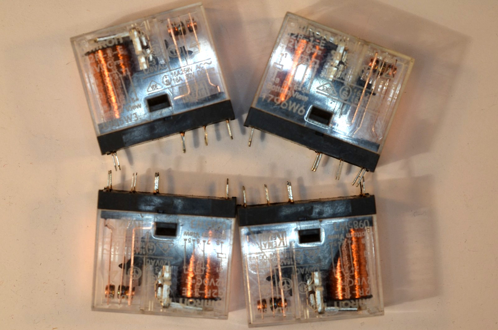 Relais OMRON G2R-1-E 12VDC | Contacts 250V 16A pour circuit imprimé