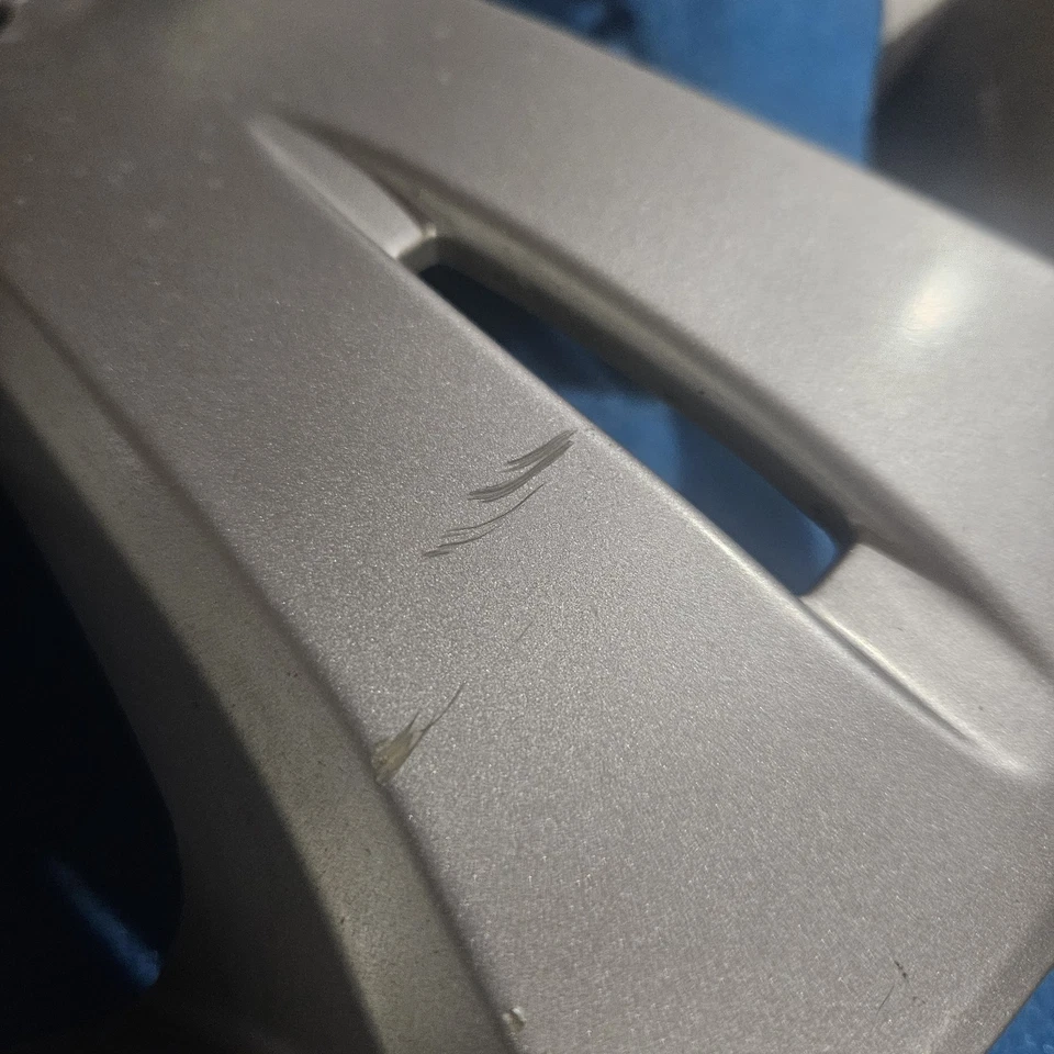 2008 2009 2010 2011 2012 年 2012 年 斯巴鲁 Forester Legacy 轮毂盖 原始设备制造商 16 — 第 4/4 张图片