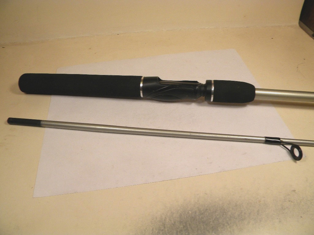 South Bend SR100 Medium 6' Spinning rod SR100-335