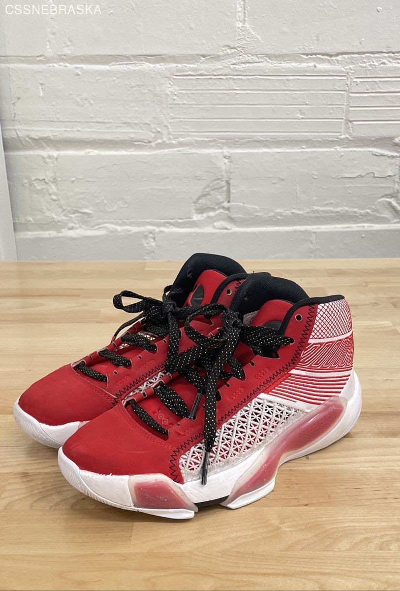 Air Jordan Boys Red/White XXXVIII Red/White DZ3356-100 - Size 4.5Y