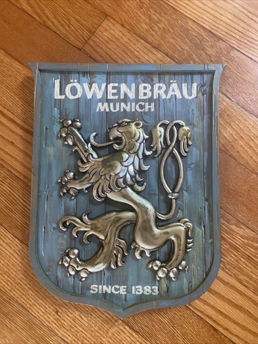 Vintage 1969 Löwenbräu Munich Beer Sign Acrylic/plastic