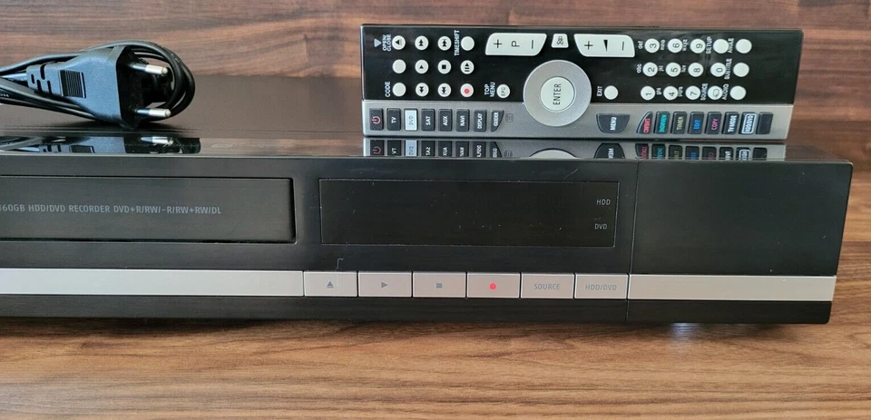 Tevion MD82000 DVD Recorder Festplatten-Recorder 12 Monate Garantie #971 - Bild 3 von 4