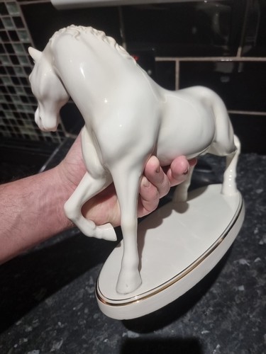 Vintage Portugal, Horse figurine, By Mideramica Porcelain White Stallion Horse - Picture 18 of 24